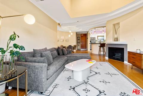 12603 Moorpark St #307, Studio City, CA 91604
