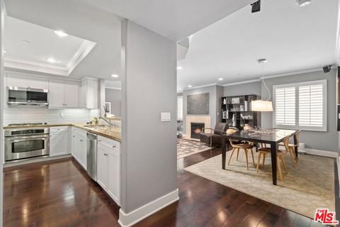7249 Franklin Ave #104, Los Angeles, CA 90046