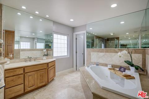 9214 Garnish Dr, Downey, CA 90240 photo 40