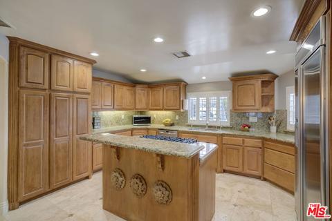 9214 Garnish Dr, Downey, CA 90240 photo 18
