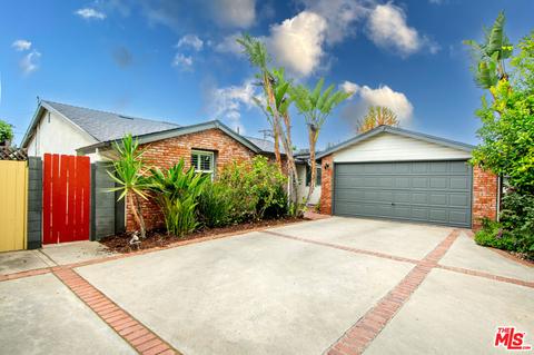 5261 Ventura Canyon Ave, Sherman Oaks, CA 91401