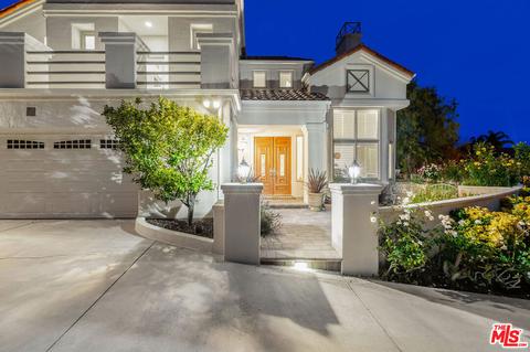 24812 Alexandra Ct, Calabasas, CA 91302