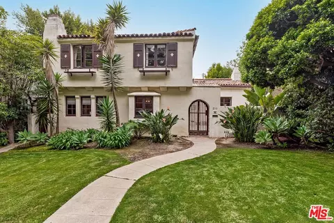 210 22nd St, Santa Monica, CA 90402