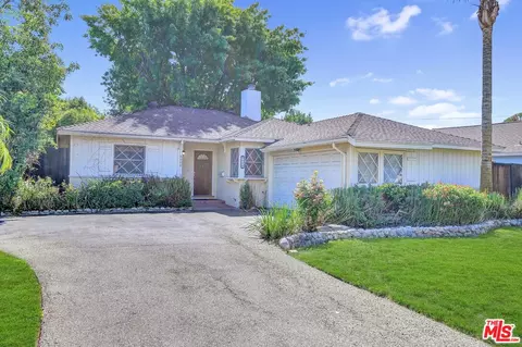 8008 Limerick Ave, Winnetka, CA 91306