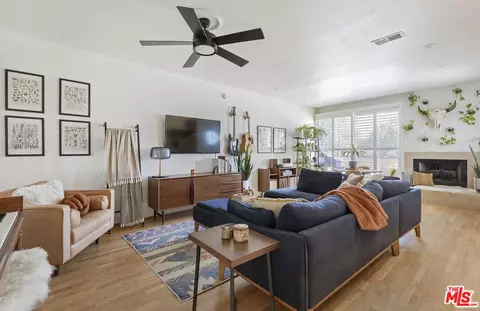 4701 Colfax Ave #6, Studio City, CA 91602
