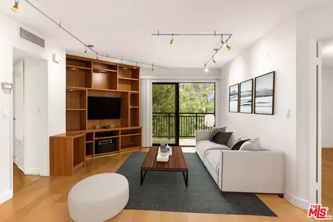 4499 Via Marisol #331, Los Angeles, CA 90042