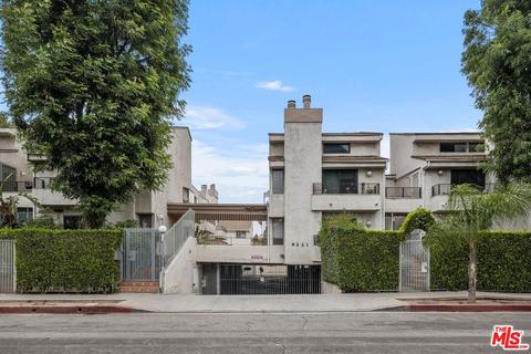 8221 Langdon Ave #111, Van Nuys, CA 91406