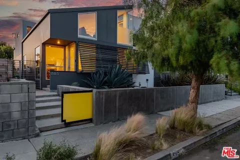 865 Warren Ave, Venice, CA 90291