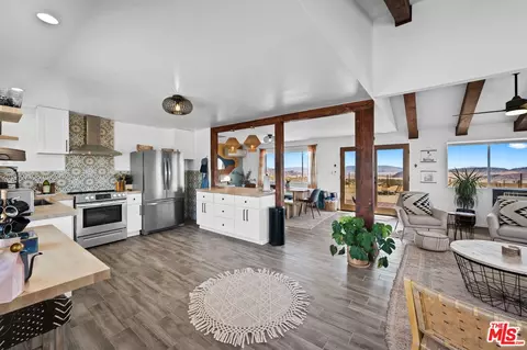3025 Kickapoo Trl, Landers, CA 92285 photo 6