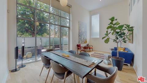 12837 Moorpark St #113, Studio City, CA 91604
