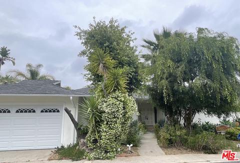 3809 Cody Rd, Sherman Oaks, CA 91403