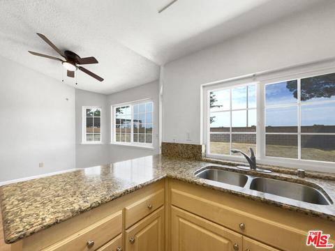 817 E Avenue J9, Lancaster, CA 93535 photo 12