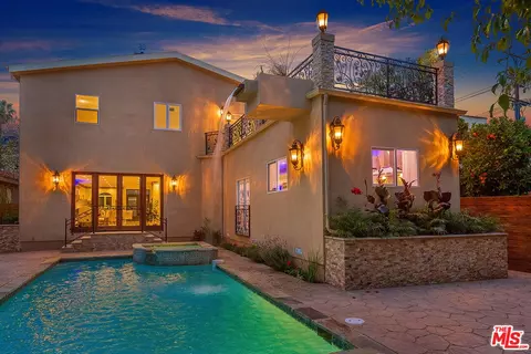 1422 S Crest Dr, Los Angeles, CA 90035