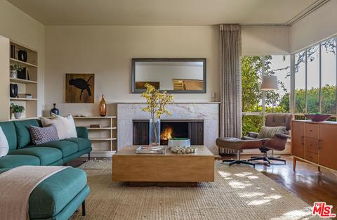 540 Adelaide Dr, Santa Monica, CA 90402