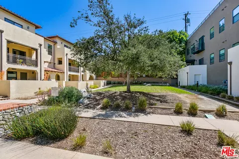 820 Mission St #105, South Pasadena, CA 91030