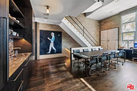 717 N Highland Ave #3, Los Angeles, CA 90038