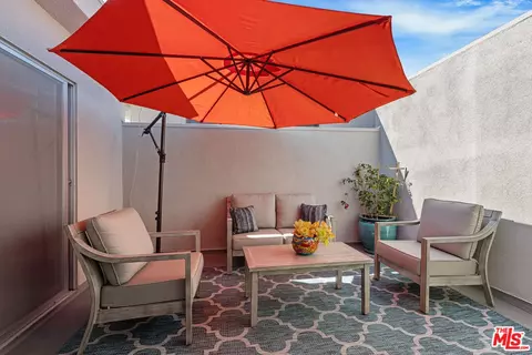 13235 Fiji Way #F, Marina Del Rey, CA 90292