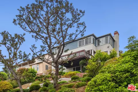 2405 Moreno Dr, Los Angeles, CA 90039