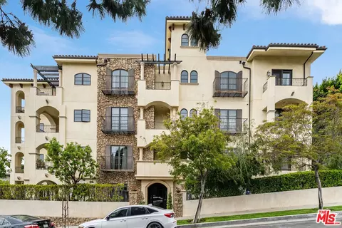 10345 Wilkins Ave #401, Los Angeles, CA 90024