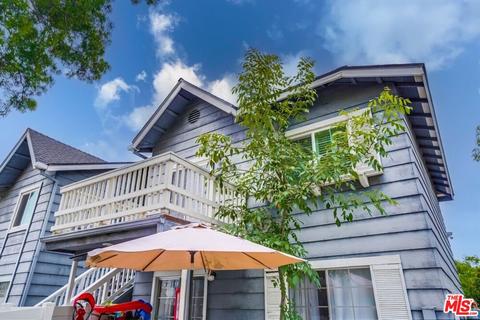 8463 De Soto Ave #34, Canoga Park, CA 91304