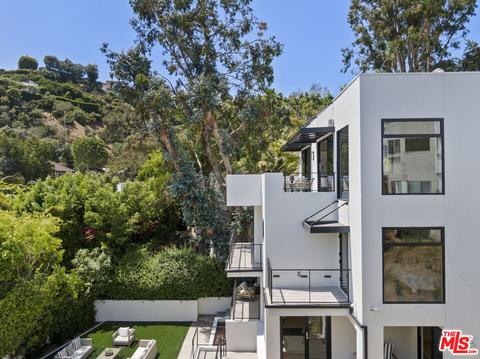 1314 Sunset Plaza Dr, Los Angeles, CA 90069