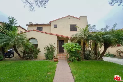 4238 Edgehill Dr, Los Angeles, CA 90008