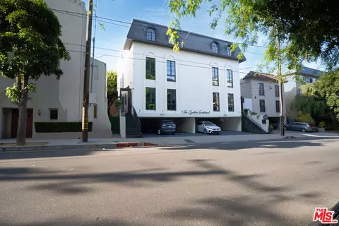 9023 Cynthia St #C, West Hollywood, CA 90069
