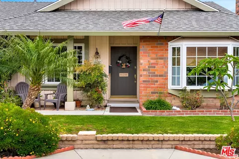 9316 Cambridge St, Cypress, CA 90630
