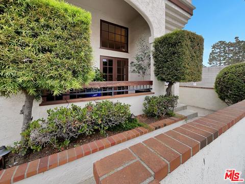4040 W 226th St, Torrance, CA 90505