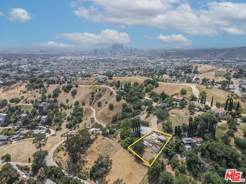2822 Paradise Dr, Los Angeles, CA 90032