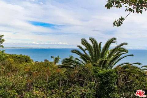 20490 Seaboard Rd, Malibu, CA 90265
