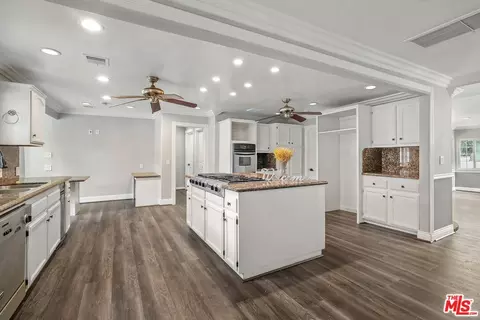 23248 County Line Rd, Chatsworth, CA 91311