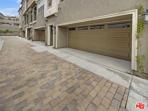 402 Echo Blue, Lake Forest, CA 92610