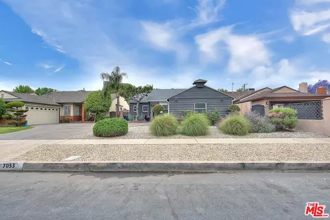 7053 Mammoth Ave, Van Nuys, CA 91405