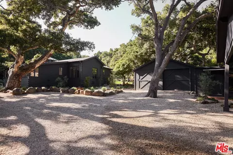2070 E Valley Rd, Santa Barbara, CA 93108
