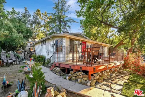 30478 Mulholland Hwy, Agoura Hills, CA 91301