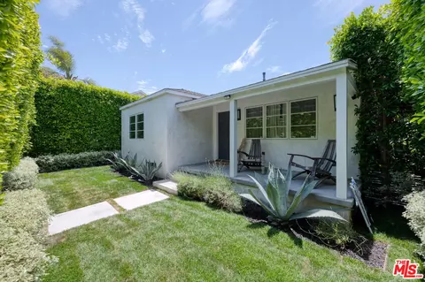 2801 Ocean Ave, Venice, CA 90291