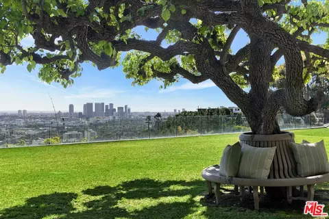 1444 Forest Knl, West Hollywood, CA 90069