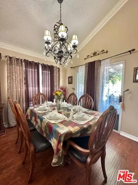 935 Mesa View St, Upland, CA 91784 photo 3