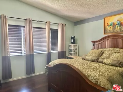 935 Mesa View St, Upland, CA 91784 photo 8