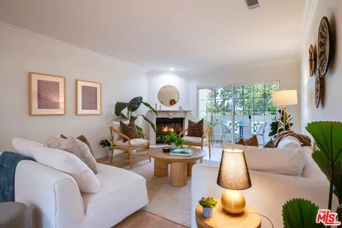 1948 Malcolm Ave #302, Los Angeles, CA 90025