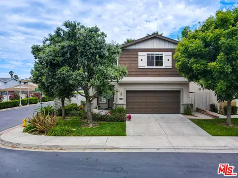 17520 Persimmon Dr, Carson, CA 90746 photo 2
