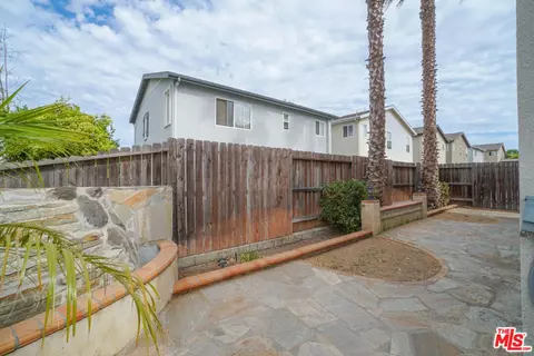17520 Persimmon Dr, Carson, CA 90746 photo 10