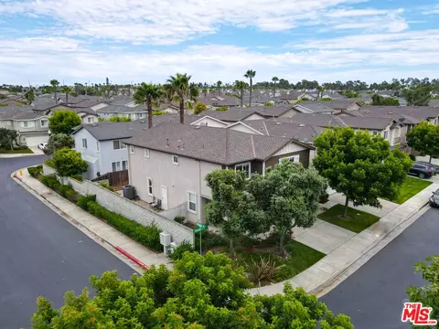 17520 Persimmon Dr, Carson, CA 90746 photo 8
