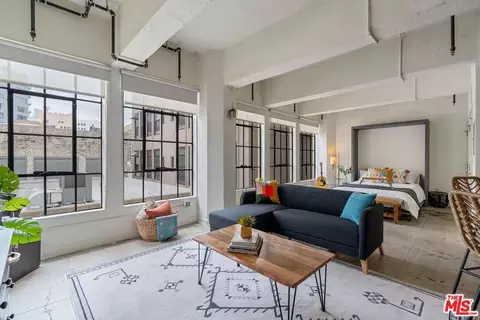 746 S Los Angeles St #407, Los Angeles, CA 90014