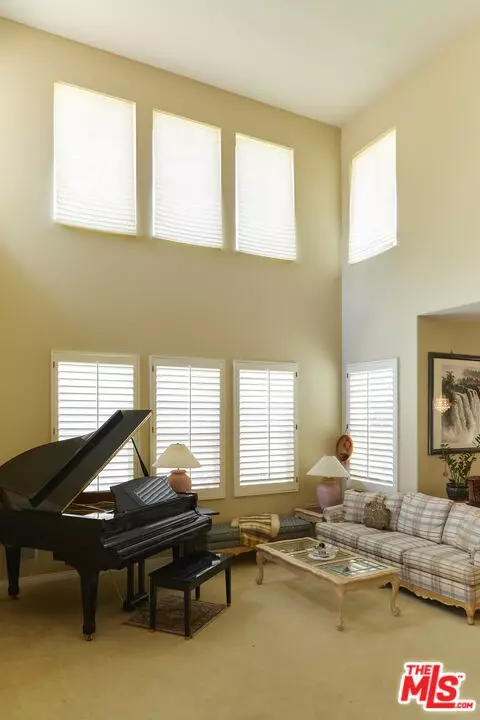 6 Mountainbrook, Irvine, CA 92620 photo 4