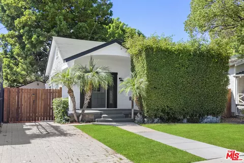 1323 N June St, Los Angeles, CA 90028