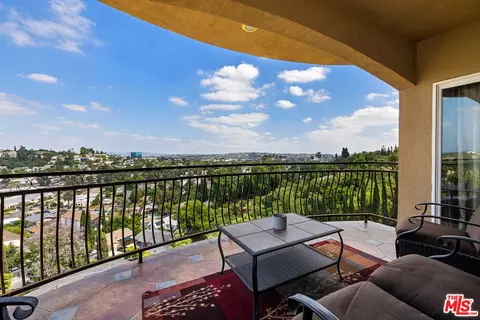 4230 N Barrett Rd, Los Angeles, CA 90032