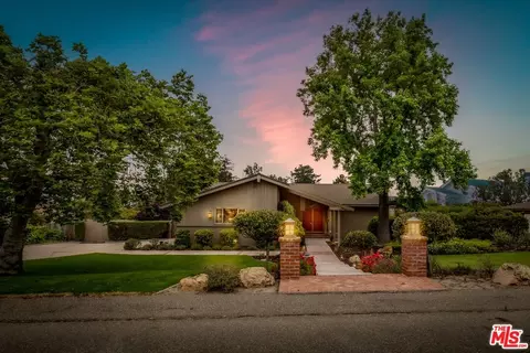 2123 Fallen Leaf Dr, Santa Maria, CA 93455