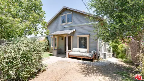 1660 Lemoyne St, Los Angeles, CA 90026